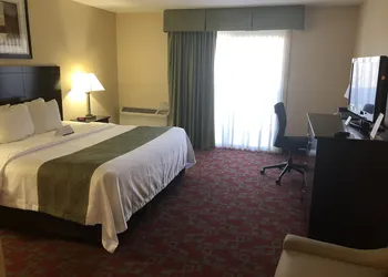Quality Inn Shelburne - Burlington hotel thumbnail 7