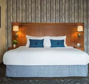 Courtyard Marriott Burlington Harbor hotel detail image 4
