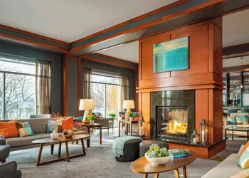 Courtyard Marriott Burlington Harbor hotel thumbnail 2