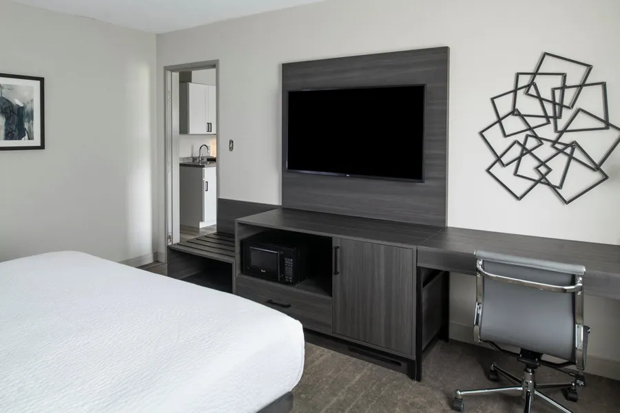 Holiday Inn Express South Burlington Downtown by IHG hotel detail image 6