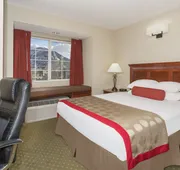 Ramada by Wyndham Frisco hotel detail image 5