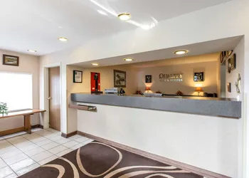 Quality Inn & Suites Silverthorne - Copper Mountain hotel thumbnail 2