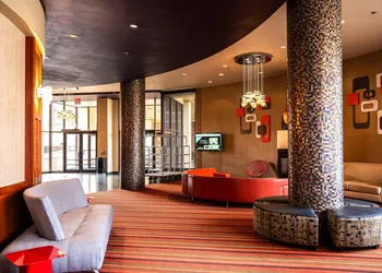 Radisson Hotel Duluth - Harborview hotel thumbnail 6