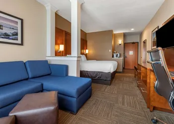 Lift Bridge Lodge, an Ascend Collection Hotel hotel thumbnail 7