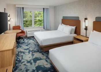 Hampton Inn & Suites North Conway hotel thumbnail 3