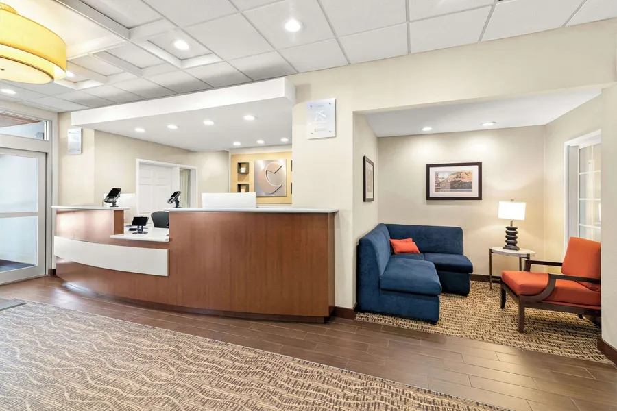 Comfort Inn & Suites North Conway hotel detail image 2
