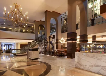 Hilton Fort Worth hotel thumbnail 2