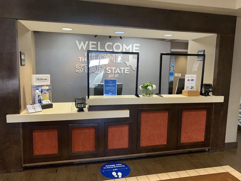Hampton Inn & Suites N. Ft. Worth-Alliance Airport hotel detail image 6
