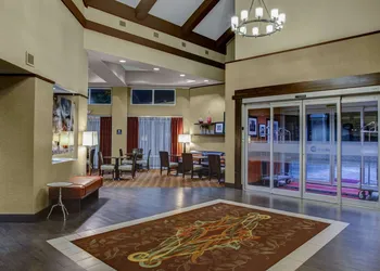 Hampton Inn & Suites N. Ft. Worth-Alliance Airport hotel thumbnail 8