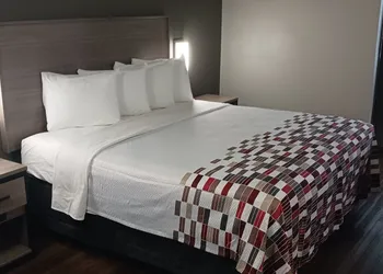 Red Roof Inn Fort Worth West hotel thumbnail 6