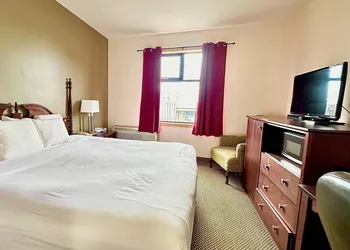 Econo Lodge City Centre hotel thumbnail 7