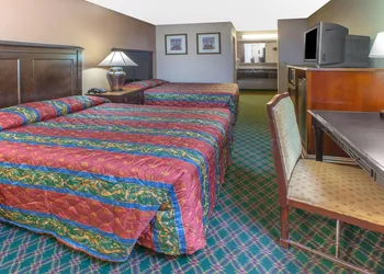 Knights Inn Forest Hill hotel thumbnail 4