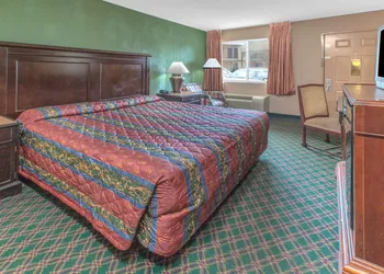 Knights Inn Forest Hill hotel thumbnail 5
