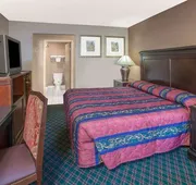 Knights Inn Forest Hill hotel detail image 7