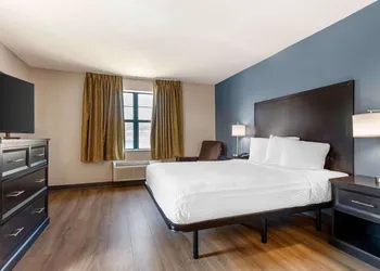 Extended Stay America Suites Fort Worth City View hotel thumbnail 4