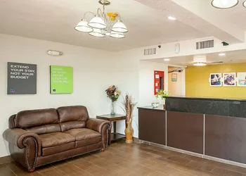 Studio 6 Fort Worth, TX - Meacham hotel thumbnail 6