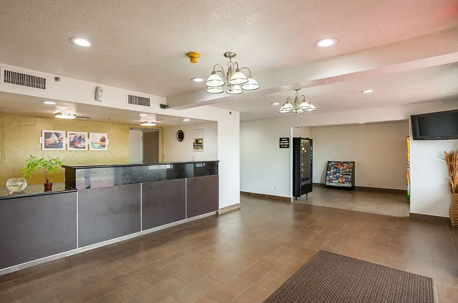 Studio 6 Fort Worth, TX - Meacham hotel detail image 2