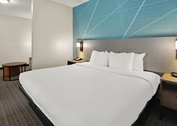 Comfort Suites Fort Worth North Fossil Creek hotel thumbnail 7