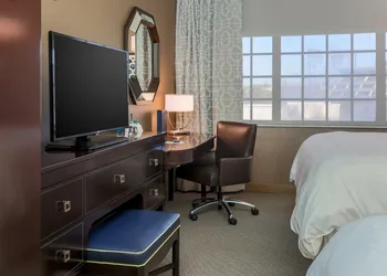 Sheraton Tarrytown Hotel hotel thumbnail 4
