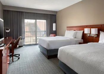 Courtyard by Marriott Tarrytown Westchester County hotel thumbnail 5