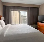 Courtyard by Marriott Tarrytown Westchester County hotel detail image 7