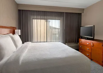Courtyard by Marriott Tarrytown Westchester County hotel thumbnail 7
