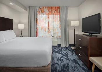 Fairfield by Marriott Inn & Suites Tacoma Puyallup hotel thumbnail 6