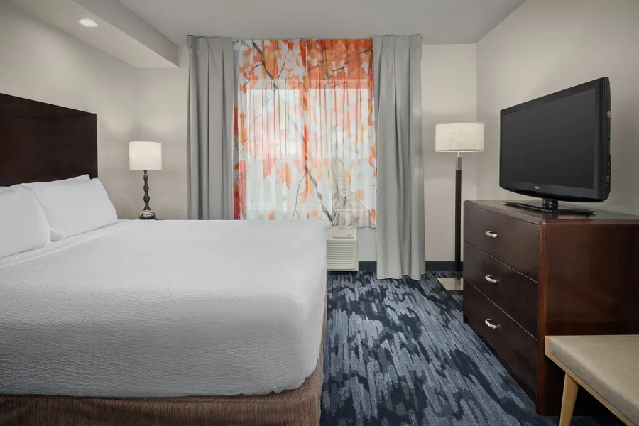 Fairfield by Marriott Inn & Suites Tacoma Puyallup hotel detail image 6