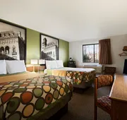Super 8 by Wyndham Richmond/Chamberlayne Rd hotel detail image 4