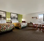 Super 8 by Wyndham Richmond/Chamberlayne Rd hotel detail image 5