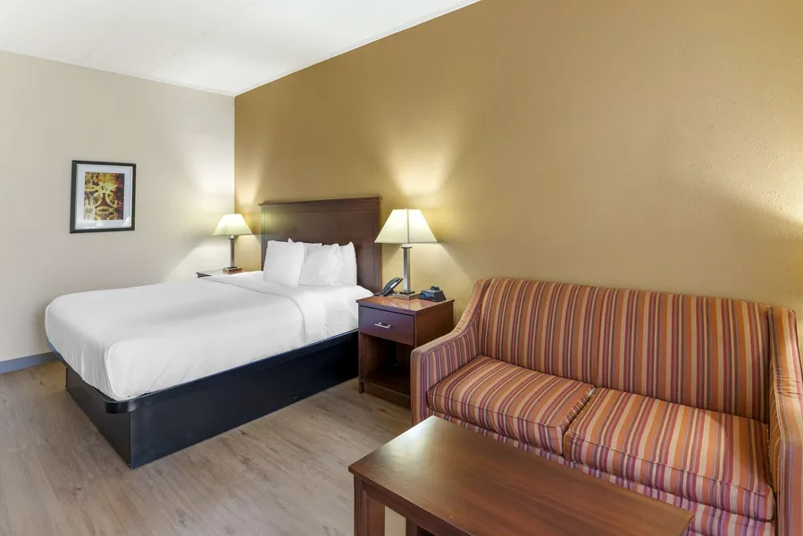Best Western Plus Governor's Inn hotel detail image 6