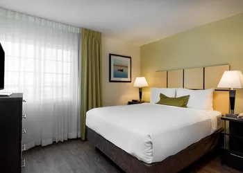 Candlewood Suites Glen Allen-Short Pump by IHG hotel thumbnail 2