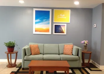 Days Inn by Wyndham Glen Allen/Richmond North hotel thumbnail 2