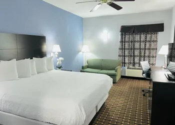 Days Inn by Wyndham Glen Allen/Richmond North hotel thumbnail 7
