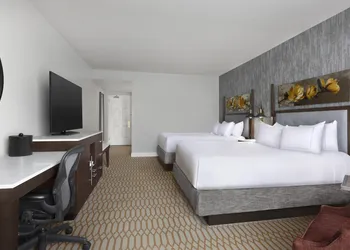 Virginia Crossings Hotel, Tapestry Collection by Hilton hotel thumbnail 5