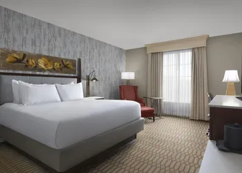 Virginia Crossings Hotel, Tapestry Collection by Hilton hotel thumbnail 6