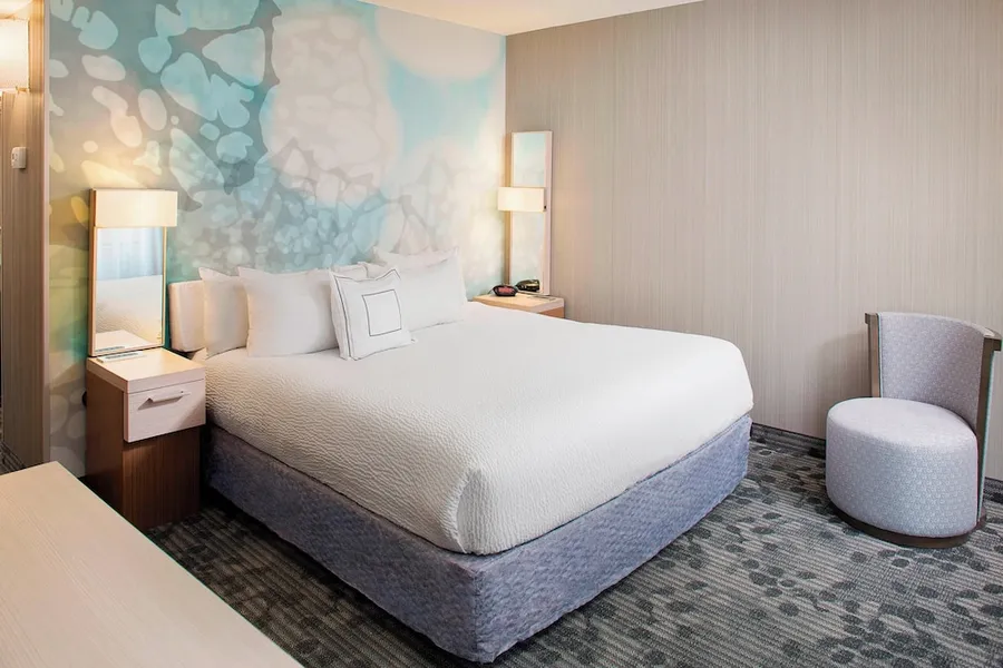 Courtyard by Marriott Richmond Airport hotel detail image 6