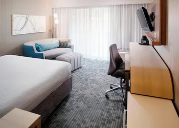 Courtyard by Marriott Richmond Airport hotel thumbnail 7