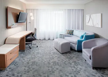 Courtyard by Marriott Richmond Airport hotel thumbnail 8