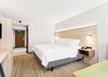 Holiday Inn Express Hopewell - Fort Lee by IHG hotel thumbnail 8