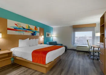 Best Western PLUS Executive Hotel hotel thumbnail 6