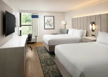 Four Points by Sheraton Richmond Airport hotel thumbnail 8