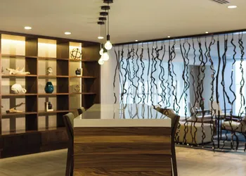 Newport Marriott Hotel & Spa hotel thumbnail 2