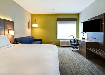 Holiday Inn Express Newport North - Middletown by IHG hotel thumbnail 7