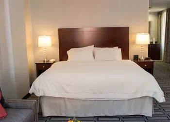 Hampton Inn & Suites Providence Downtown hotel thumbnail 7