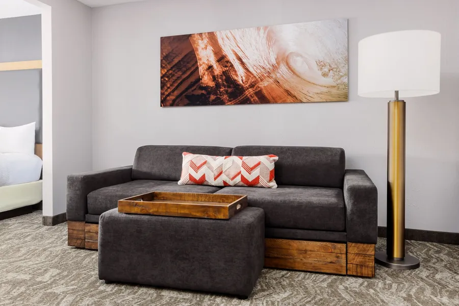 Springhill Suites by Marriott Warwick hotel detail image 6