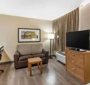 Extended Stay America Select Suites Providence Airport hotel detail image 7