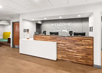 Hampton Inn Seekonk hotel thumbnail 2