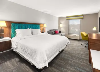 Hampton Inn Seekonk hotel thumbnail 8