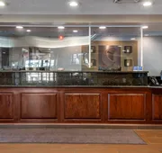 Comfort Suites Bethlehem Near Lehigh University and LVI Airport hotel detail image 4
